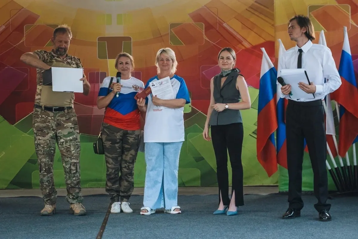 В Новотитаровской ярко отметили канун Дня России: концерт, мастер‑классы и весёлые состязания
